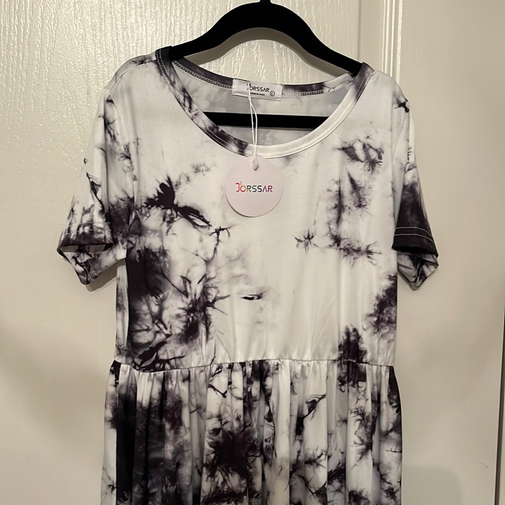 Girls dress brand new